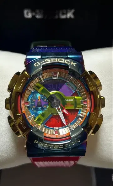 미사용 새상품 G-SHOCK 멀티 컬러 손목시계