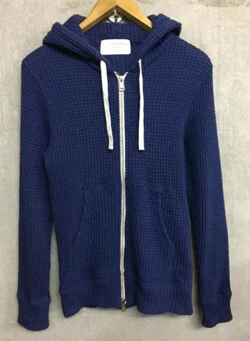 타트라스 씨그린 와플 서멀 지퍼 후드티 네이비