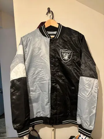 데드스탁 RAIDERS starter 바시티 자켓 블랙/실버 레이더스