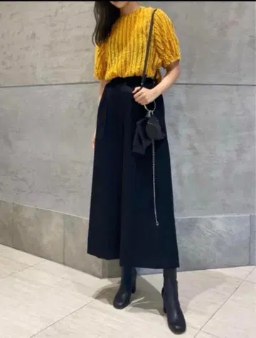 유나이티드 애로우즈 W 턱 와이드 팬츠 G