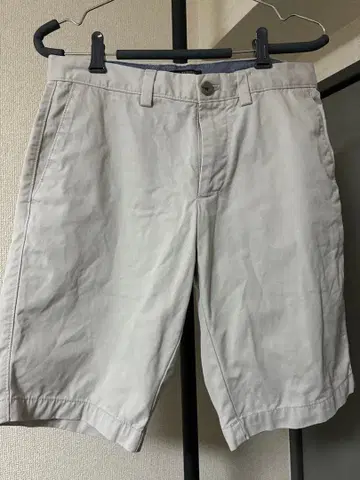 BANANA REPUBLIC 숏팬츠 베이지