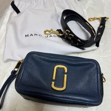 마크제이콥스 소프트 샷 21 블루 케이