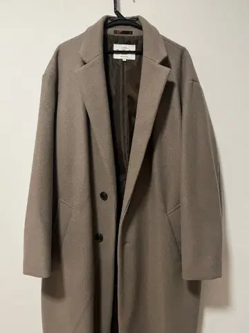 XL 베이지 체스터 코트