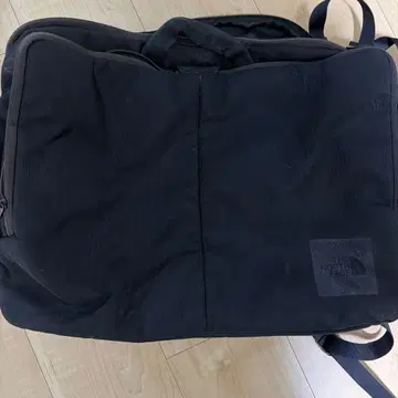 THE NORTH FACE 블랙 백팩