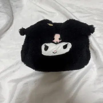 Maison de FLEUR 쿠로미 파우치