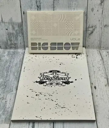 레어 미개봉! BIG SHOW 2009 & BIGBANG 팬 BOOK