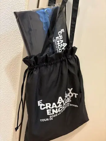 LE SSERAFIM 도쿄 프리미엄 시트 혜택