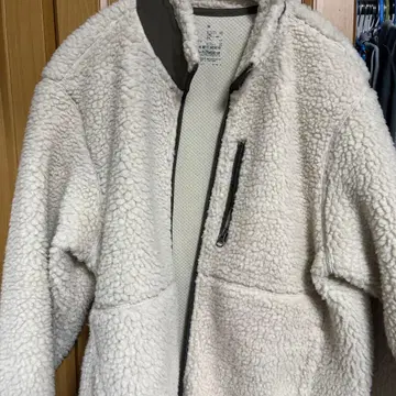 [ 무인양품 ] 아이보리 플리스 자켓 하이넥