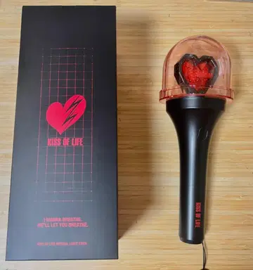 KISS OF LIFE 응원봉