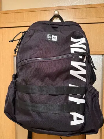 NEW ERA 메쉬 백팩 블랙 중형