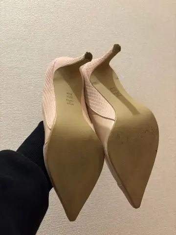 DIANA 핑크 스틸레토 하이힐