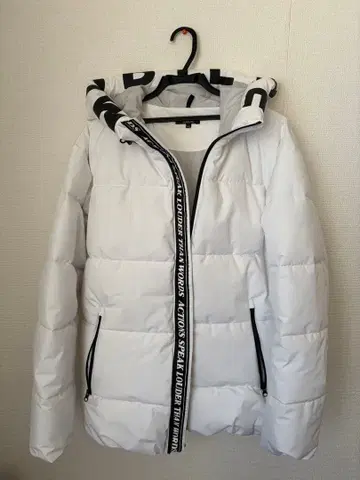 SUREVE 화이트 다운 자켓 LL