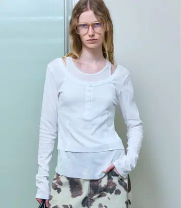 MAISON SPECIAL 레이어드 헨리넥 탑 FREE