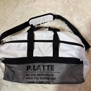 P.LATTE 보스턴 백 화이트