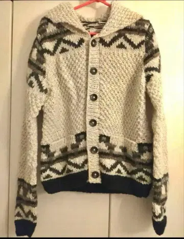 저널 스탠다드 니트 가디건