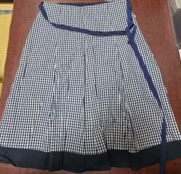 플레어 스커트 체크 무늬 사이즈 3