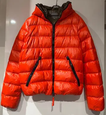DUVETICA 오렌지 후드 부착 다운 자켓 50