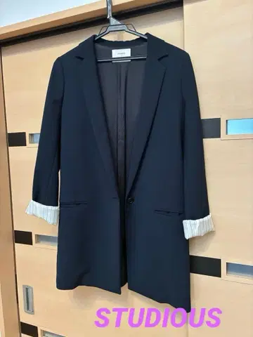 STUDIOUS 테일러드 자켓 스트라이프 커프스 네이비