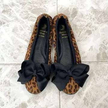 SEPTEMBER MOON 리본 발레 슈즈 레오파드