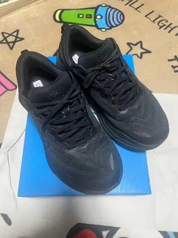 호카 본다이 8 와이드 28cm 블랙 스니커즈