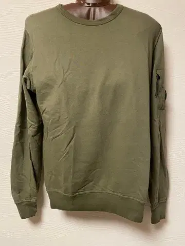 C.P. COMPANY 올리브 그린 트레이닝복