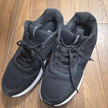 biofitter 블랙 스니커즈 25.5cm