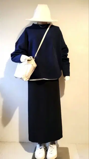 C6780 어른 심플* 니트 x 스커트 코디