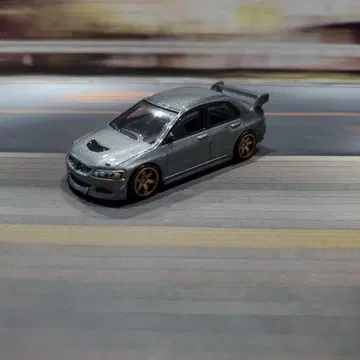 핫휠 란에보 커스텀