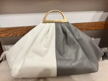 THE VOLON 클러치백 화이트/그레이