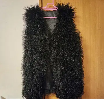 fifth 블랙 퍼 베스트