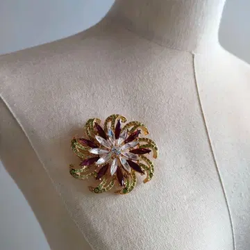 비쥬 브로치 빈티지 코스튬 주얼리