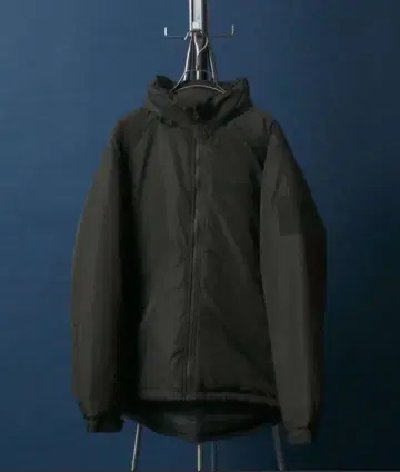 밀리터리 하이넥 에코 다운 자켓