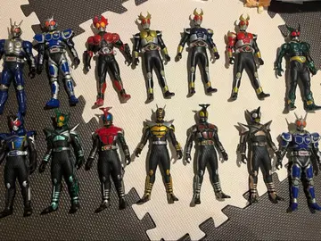 가면라이더 아기토 가부토 소프트 비닐 세트