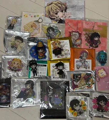 귀멸의 칼날 굿즈 세트 아크릴 스탠드 키 참 엽서