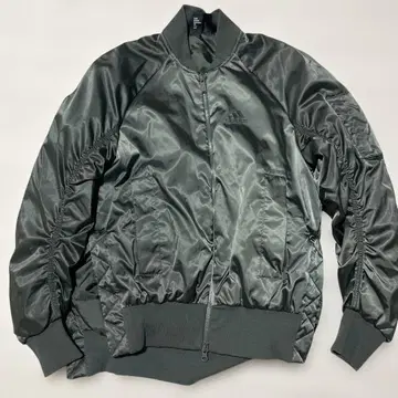 adidas MA-1 자켓 올리브 컬러