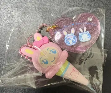 mezzo piano x 산리오 캐릭터즈 시크릿 참