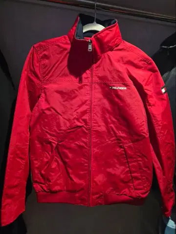 TOMMY HILFIGER 레드 나일론 자켓