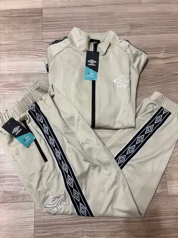 [ 새상품 ] UMBRO 베이지 저지 상하의 세트