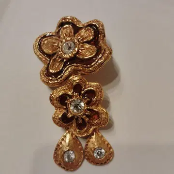 [ 한쪽 귀만 ] 크리스찬 라크루아 귀찌