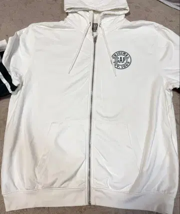 GAP 화이트 집업 후드티 xl 사이즈