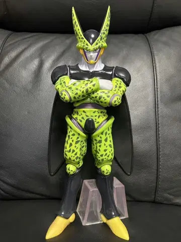 드래곤볼 셀 피규어