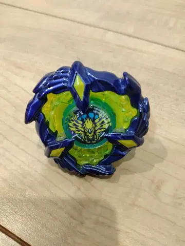 베이블레이드X 피닉스윙 메탈 코트 네이비