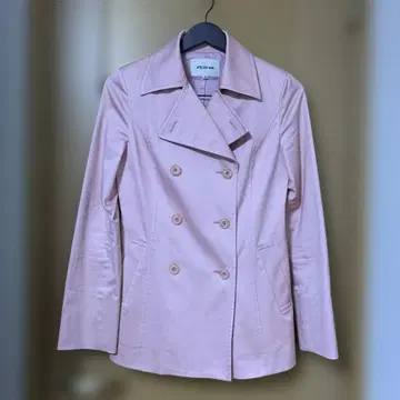 핑크 더블 브레스트 트렌치코트