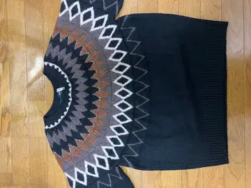 beams heart 다이아몬드 패턴 크루넥 스웨터