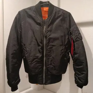 알파인더스트리 MA-1 블랙 자켓