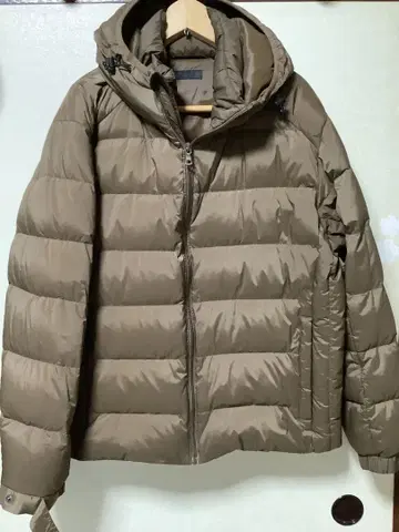 유니클로, 브라운 후드 부착 다운 자켓 XL
