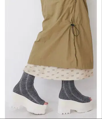 MURUA 자카드 삭 부츠