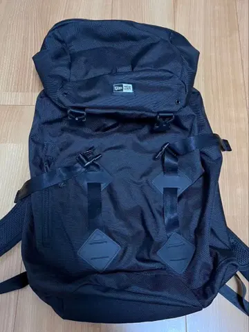 뉴에라 New Era 백팩 블랙
