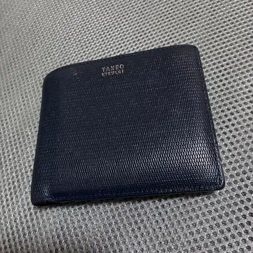TAKEO KIKUCHI 접이식 지갑 네이비