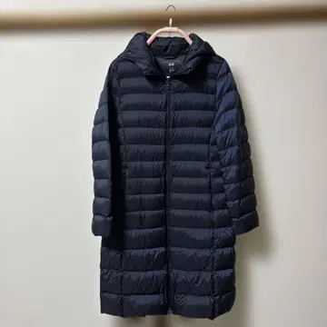 UNIQLO 울트라 라이트 다운 후드 부착 다운 자켓